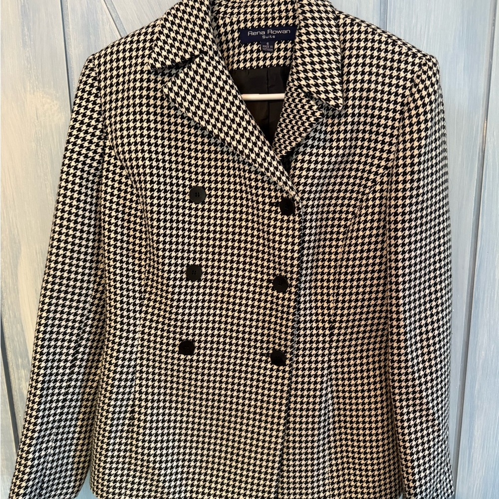 Rena Rowan Black and White Houndstooth Double Breasted Blazer